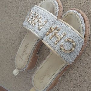 Chanel slides